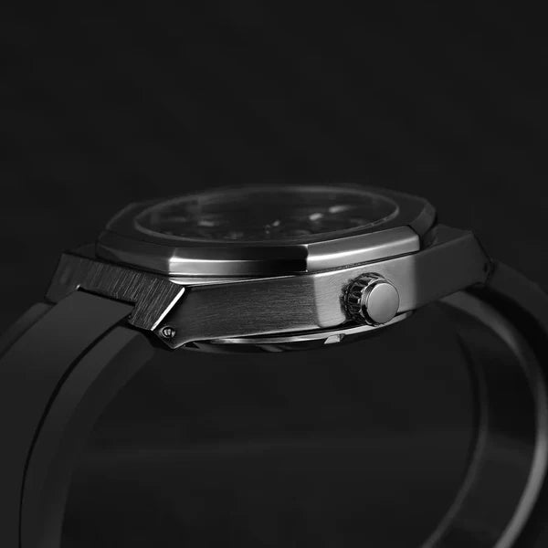 SAVONTRE FAMOUS BLACK